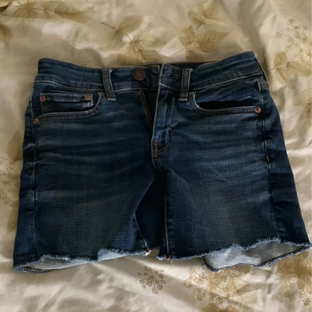 American Eagle MIDI Shorts